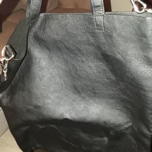Black tote bag